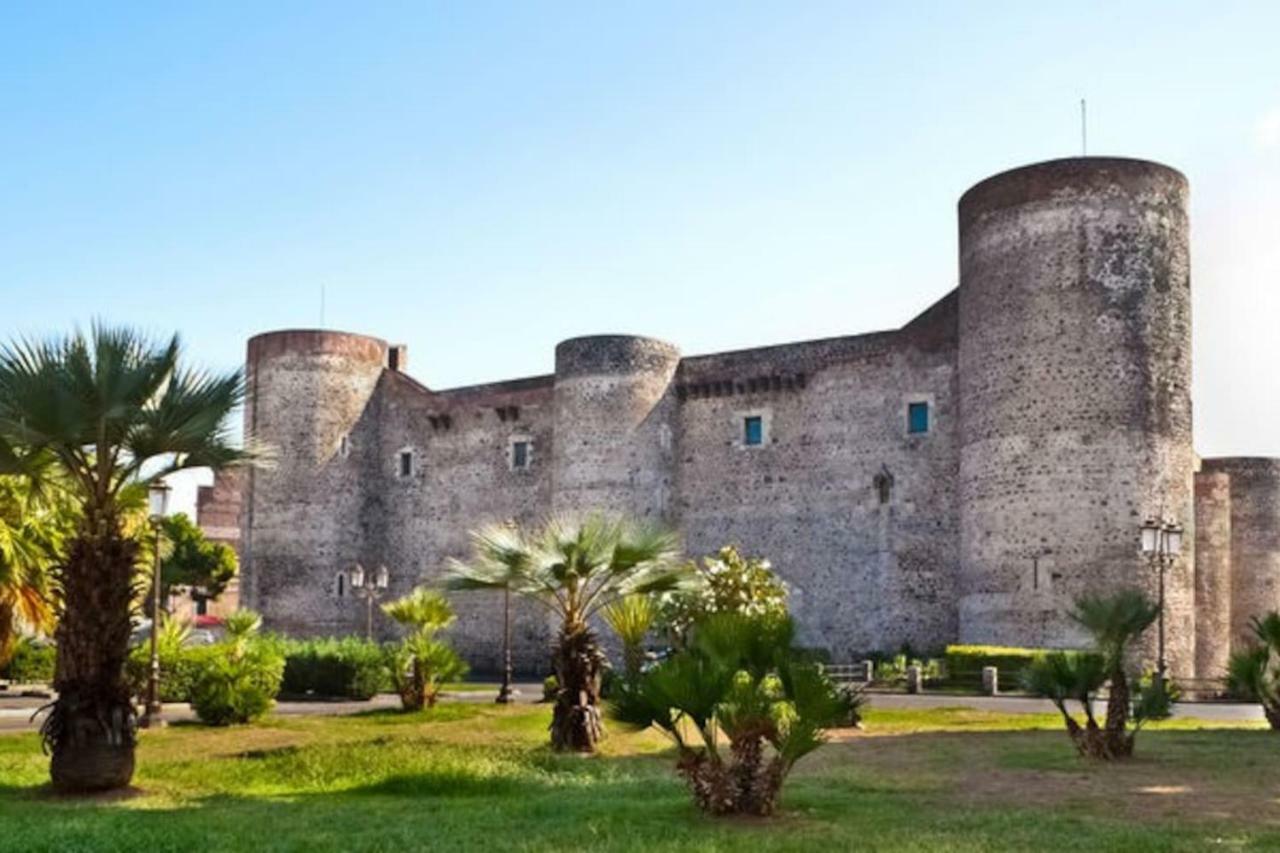 Casa Vacanza Curro Катания Экстерьер фото